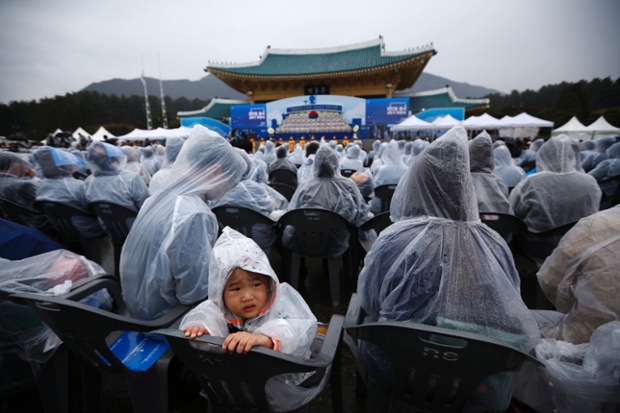 Relatives of the deceased 46 navy sailors from the sunken naval ship Cheonan, attend an event marking the fourth anniversary of the incident at the National Cemetery of South Korea in Daejeon.