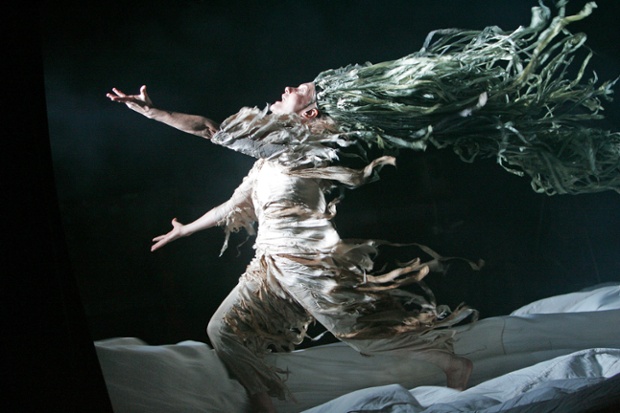 Uma Ysamat in La Veillee des Abysses, 2005.