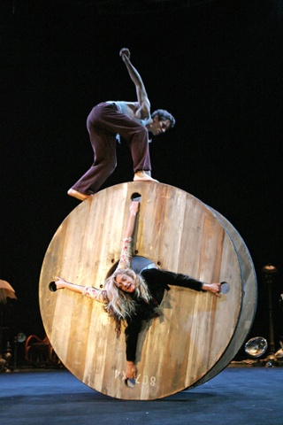 Thierree and Uma Ysamat in La Veillee des Abysses, 2005.