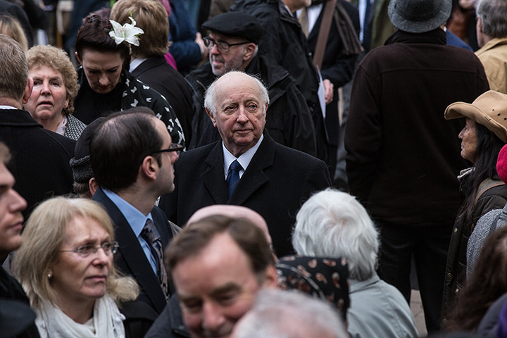 Tony Benn's funeral: Arthur Scargill, former President of the National Union of Mineworkers, arr