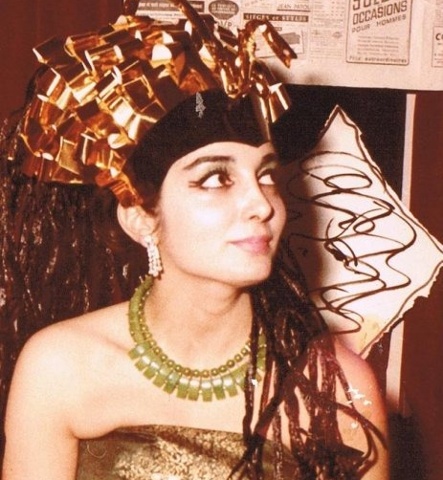 Iranian woman dressed as Cleopatra 