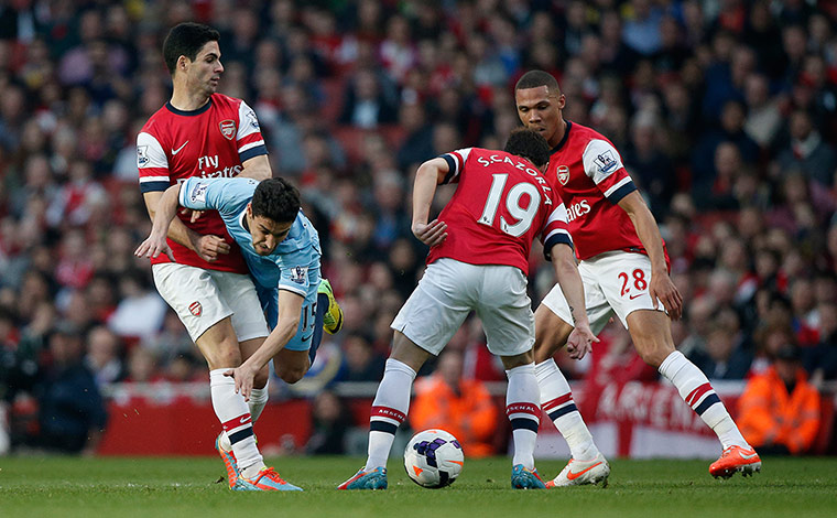 arsenal v manchester city: Navas is outnumbered by Arteta, Cazorla and Gibbs