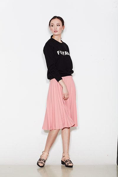 pink:: Pink: seven different looks – in pictures