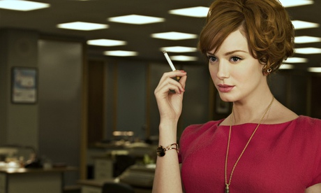 Christina Hendricks smokes in Mad Men
