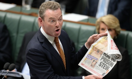 Christopher Pyne gets a prop passed the Speaker Bronwyn Bishop.