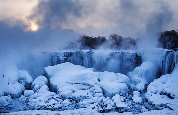 20 Photos: Partially frozen Niagara Falls during sub freezing temperatures in Ontario