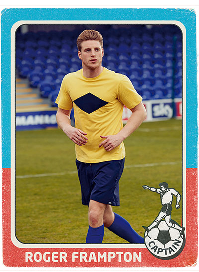 Panini fashion shoot: Weekend fashion Panini: yellow t-shirt blue shorts blue socks