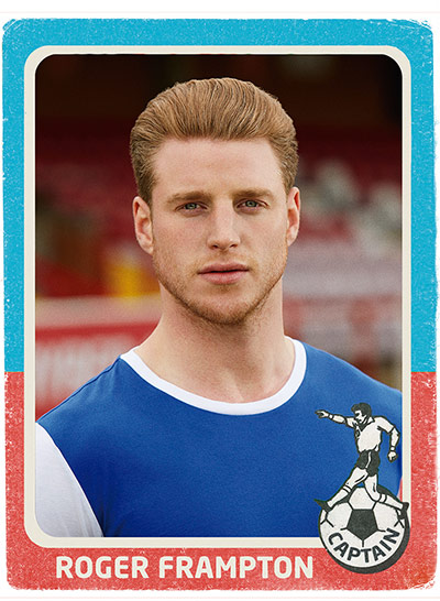 Panini fashion shoot: Weekend fashion Panini: blue white t-shirt