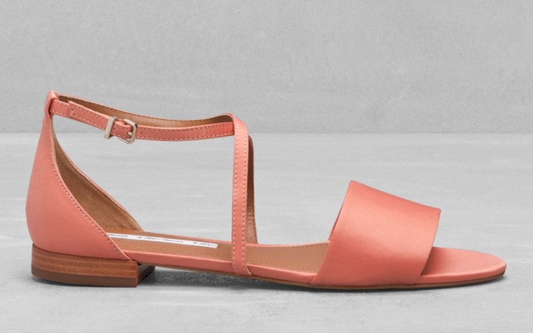 50 best flat sandals: 50 of the best flat sandals - peach by & Other Stories