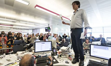 Alan Rusbridger addresses Guardian newsroom