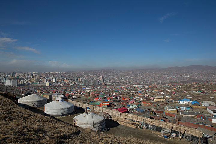 Mongolia gallery: Dari Ekh ger district to north of Ulan Bator.