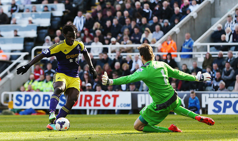 saturday round-up: Bony and Krul