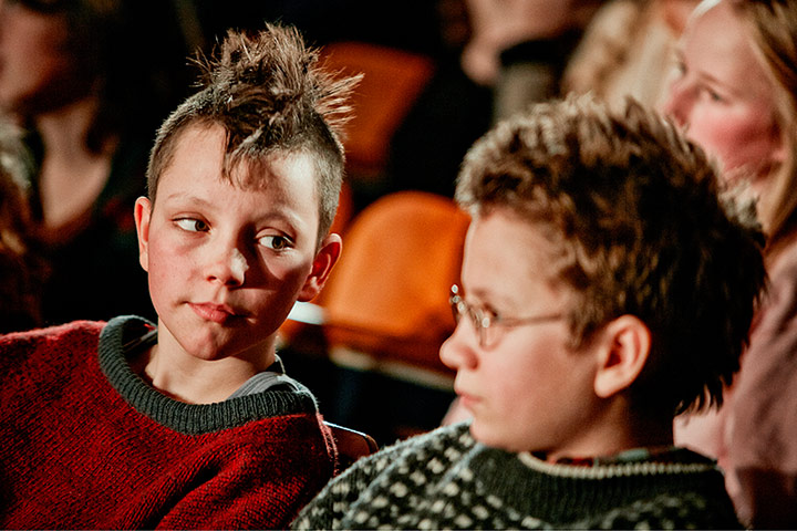 We Are the Best gallery: WATB: Klara and Bobo sitting in audience