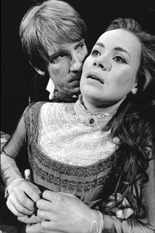 Peter Hall's Production Of 'Hamlet' At The Stratford Theatre Actor David Warner As Hamlet And Estelle Kohler