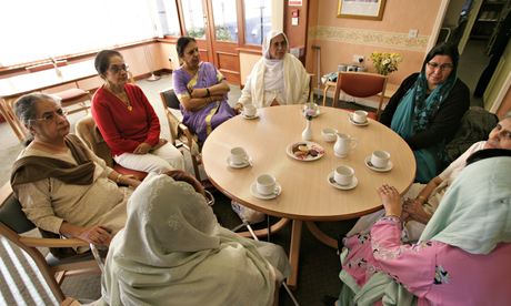 Hanover, Bield and Trust housing asscoiation host an information session for ethnic older people