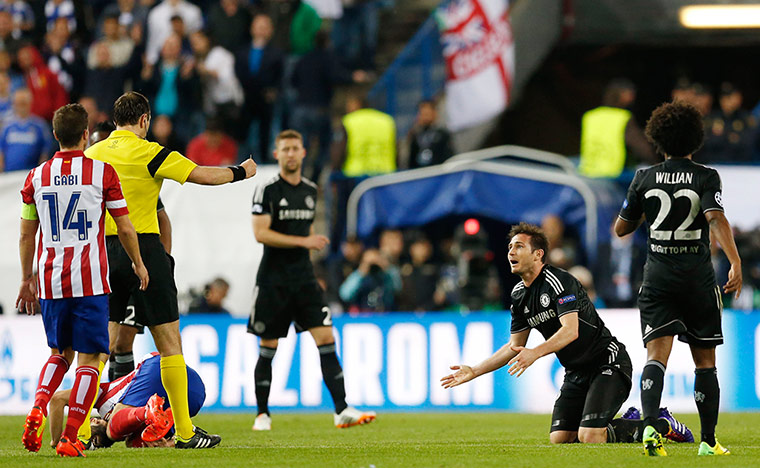 Atletico v chelsea: Frank Lampard yellow card