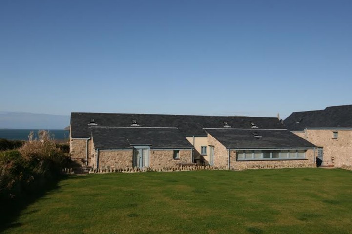Home and Away : Borthwen Barns