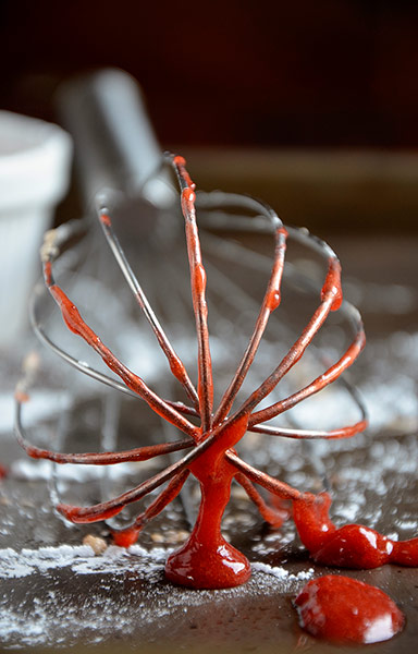 PInk Lady: strawberry sauce