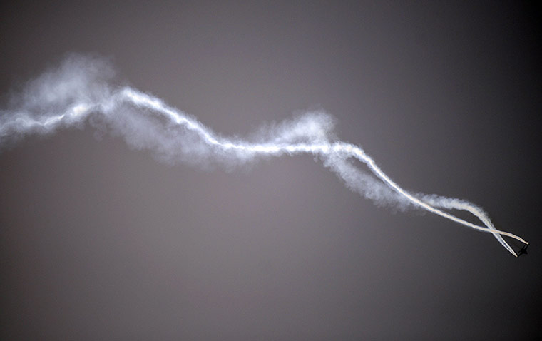 20 Photos: A Turkish air force patroller flies over Canakkale on Anzac Day
