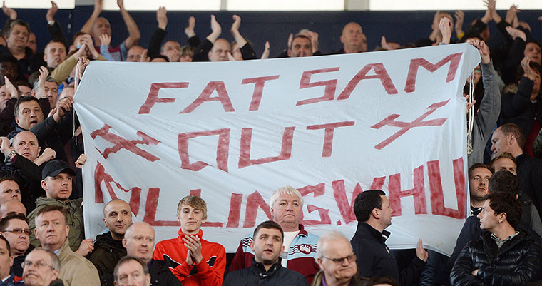 Saturday round-up: West Ham fan banner