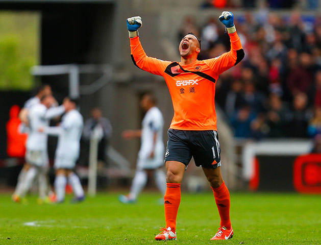 Saturday round-up: Michael Vorm celebrates