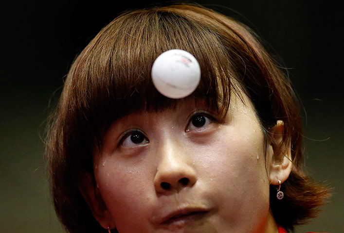 Ball watching: Ball watching at the table