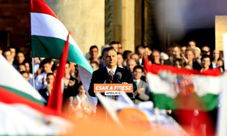 Orban, primo ministro e segretario di Fidesz.
