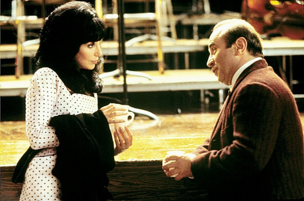 Cher and Bob Hoskins in Mermaids, 1990.