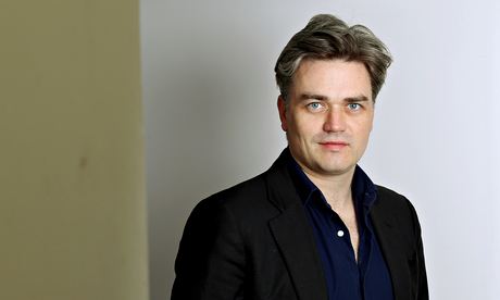 Conductor Edward Gardner