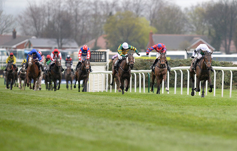 aintree day 3: Leighton Aspell on Pineau de Re