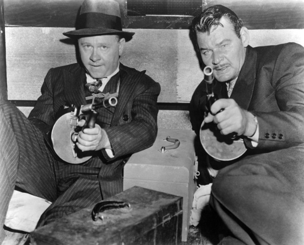 Mickey Rooney and Leo Gordon in the 1957 film Baby Face Nelson.