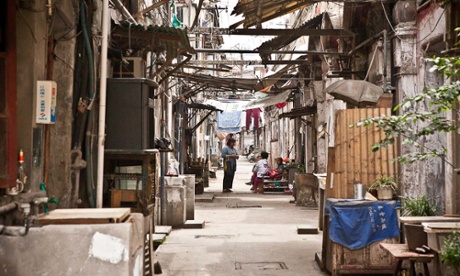 Community living in Shanghai.