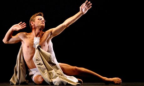 A 2001 performance by Mikhail Baryshnikov, whose defection in 1974 echoes the plot of Astonish Me. 