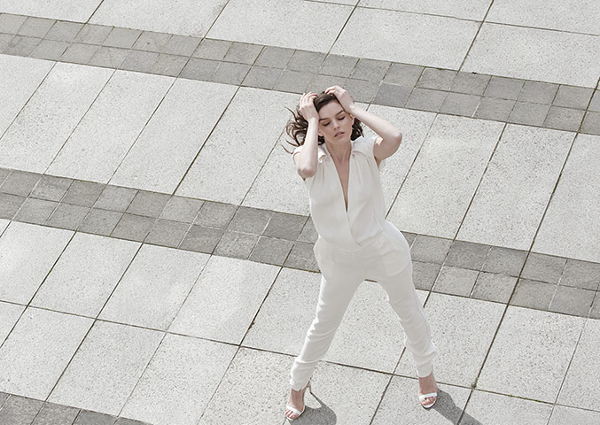 Fashion: white hot: Jumpsuit