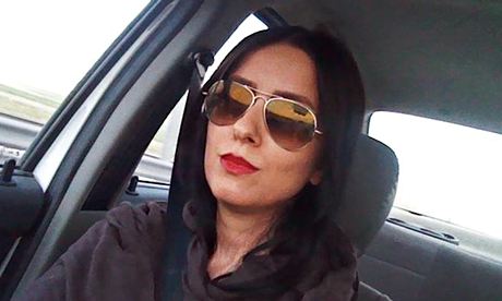 Facebook campaign, Iranian women remove hijab