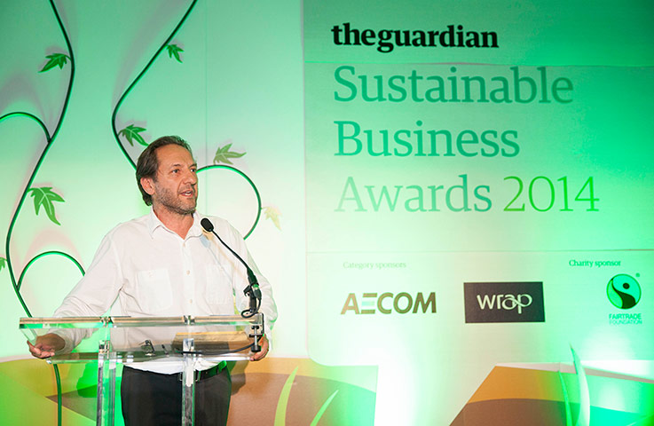 GSB awards gallery: GSB awards gallery: Jo Confino addresses the audience