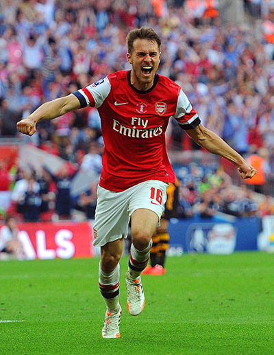 Aaron-Ramsey-celebrates-001.jpg