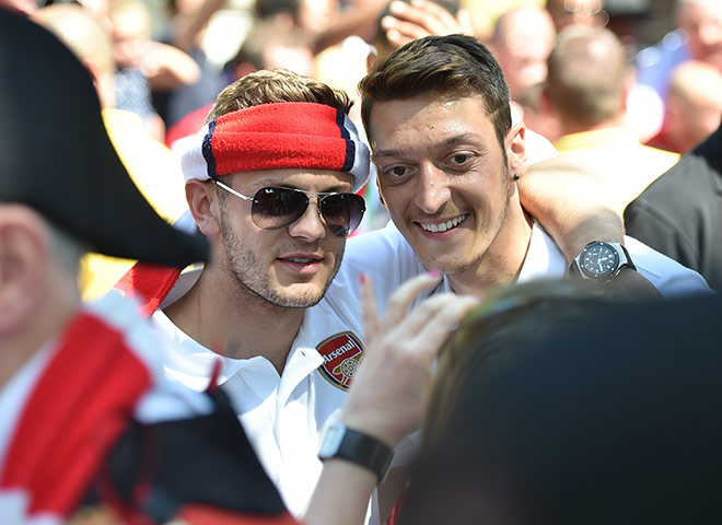 football.: Arsenal's English midfielder Jack Wilshere