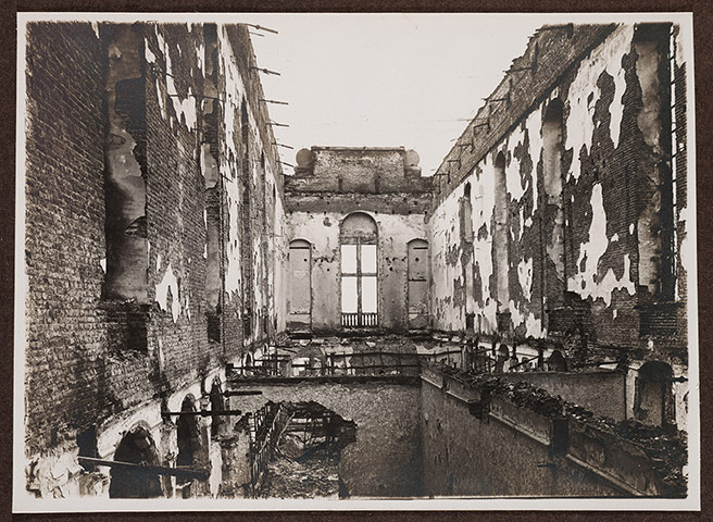 Leuven gallery: Leuven gallery: archive photo of Leuven university hall in 1914