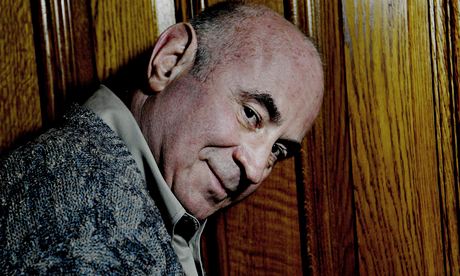 Bob Hoskins