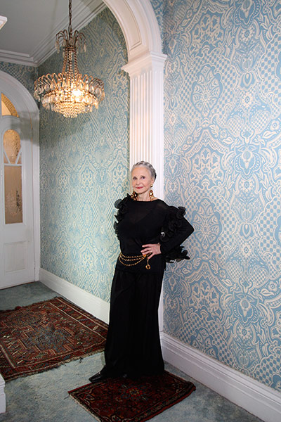 Advanced Style: Joyce Carpati