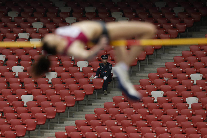 20 Photos: Yelena Slesarenko makes an attempt at the women's high jump in Beijing
