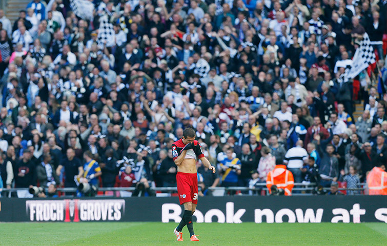 Play Off Final: O'Neil is sent off for the challenge against Derby