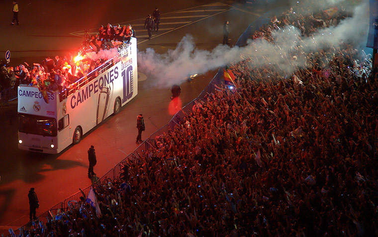 Real Madrid: Real Madrid players on board th