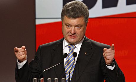 Presidente Petro Poroshenko prometeu acabar com o caos no leste da Ucrânia