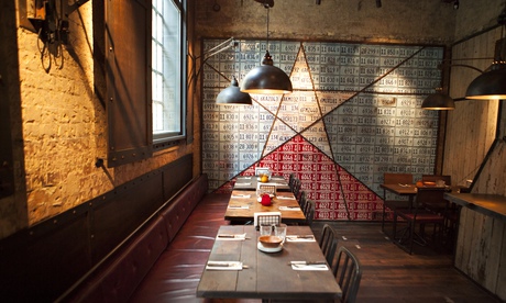 Industrial lights and long tables at the Big Easy in Covent Garden