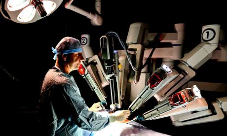 Staff using the Da Vinci robot at Freeman hospital