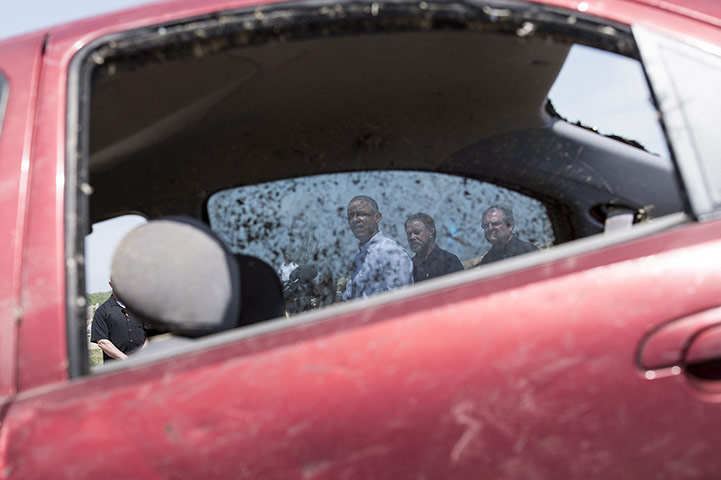 20 Photos: US President Barack Obama visits tornado-damaged areas in Vilonia, Arkansas