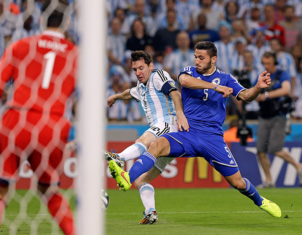 Argentina v Bosnia..: sport