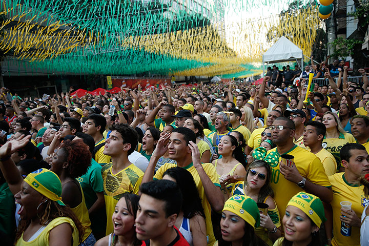 Brazil: The Alzirao street party
